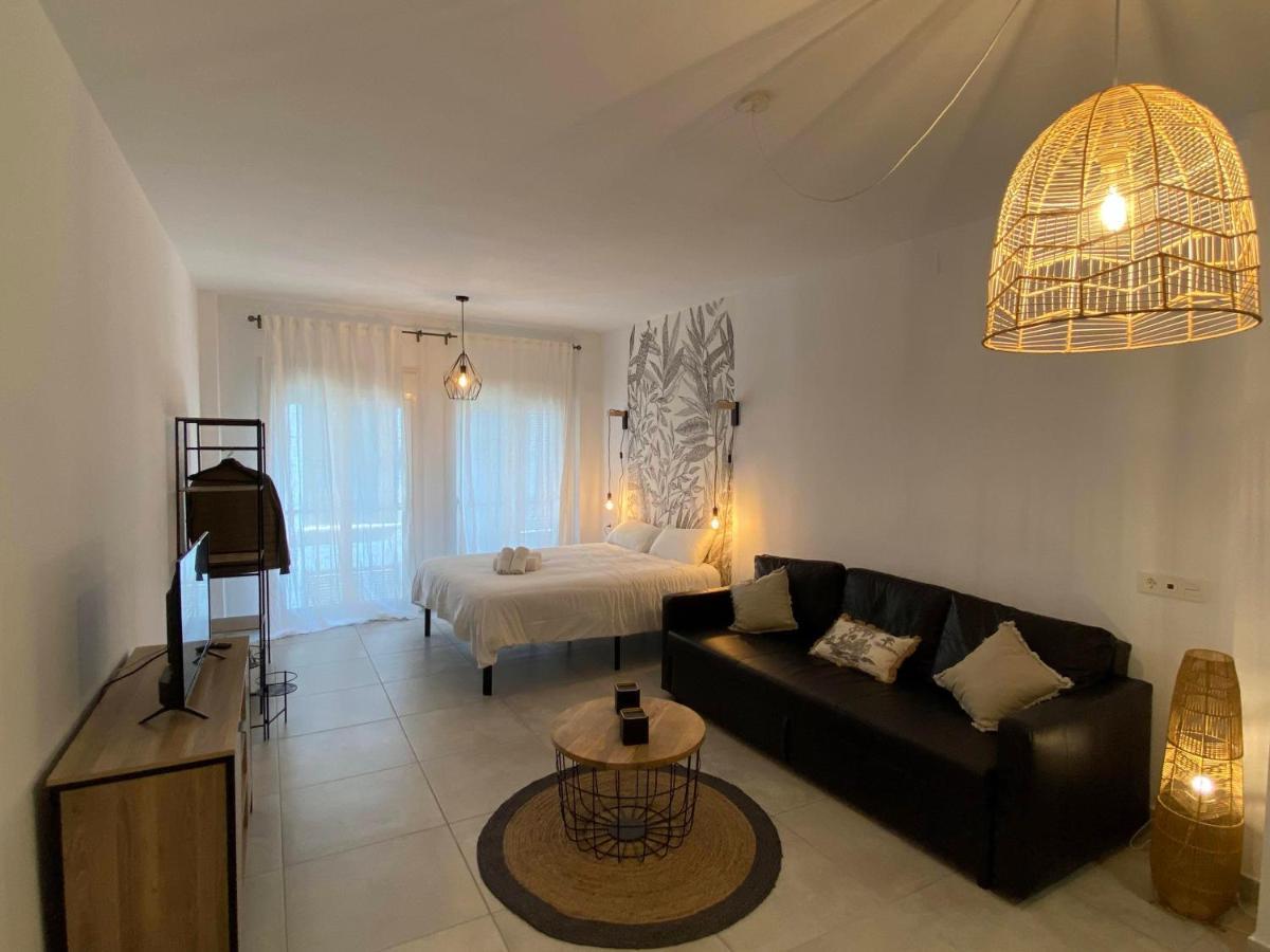 Апартаменты Urban Flat Malaga Centro Экстерьер фото